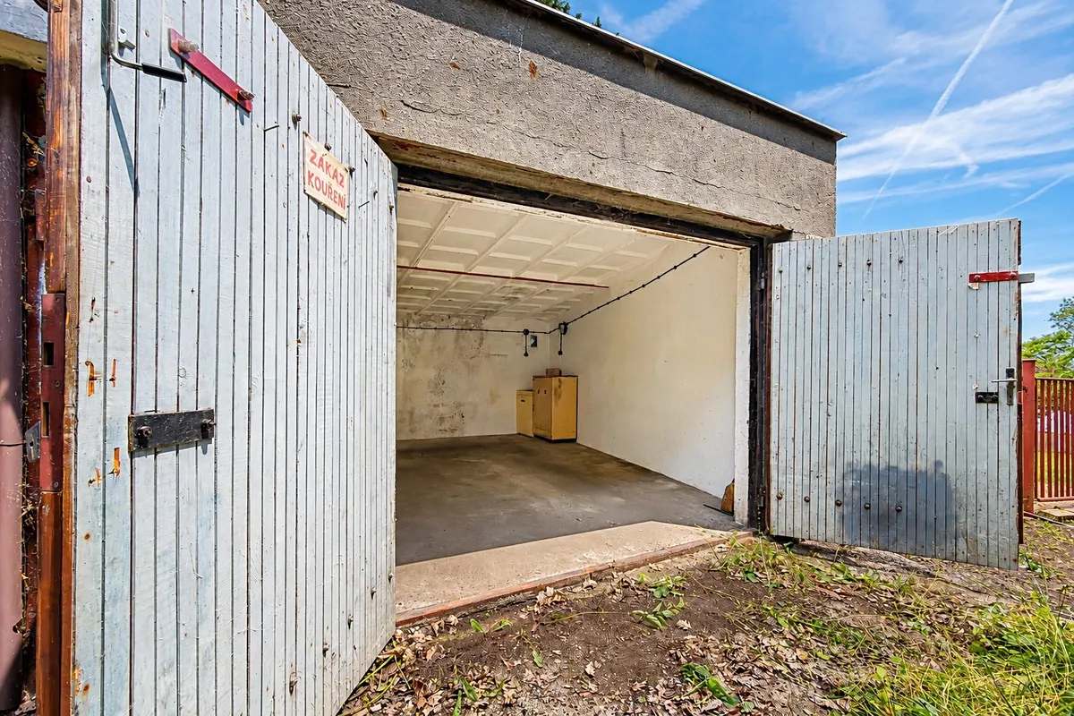 Pronájem garáže 32 m²